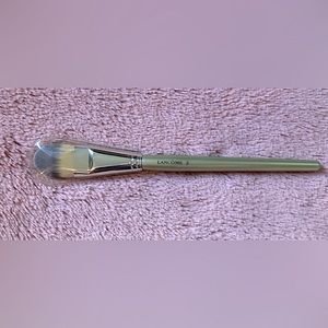 BNIB Lancôme foundation brush 2